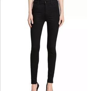 J Brand Maria jeans in vanity size 28. Worn once.